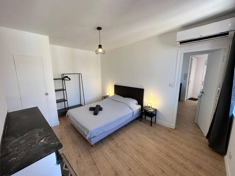 T3 Capitole-Climatisation-Balcon Appartement Toulouse Buitenkant foto